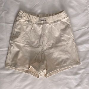 Bo + Tee Lounge Shorts Cream- Size Small